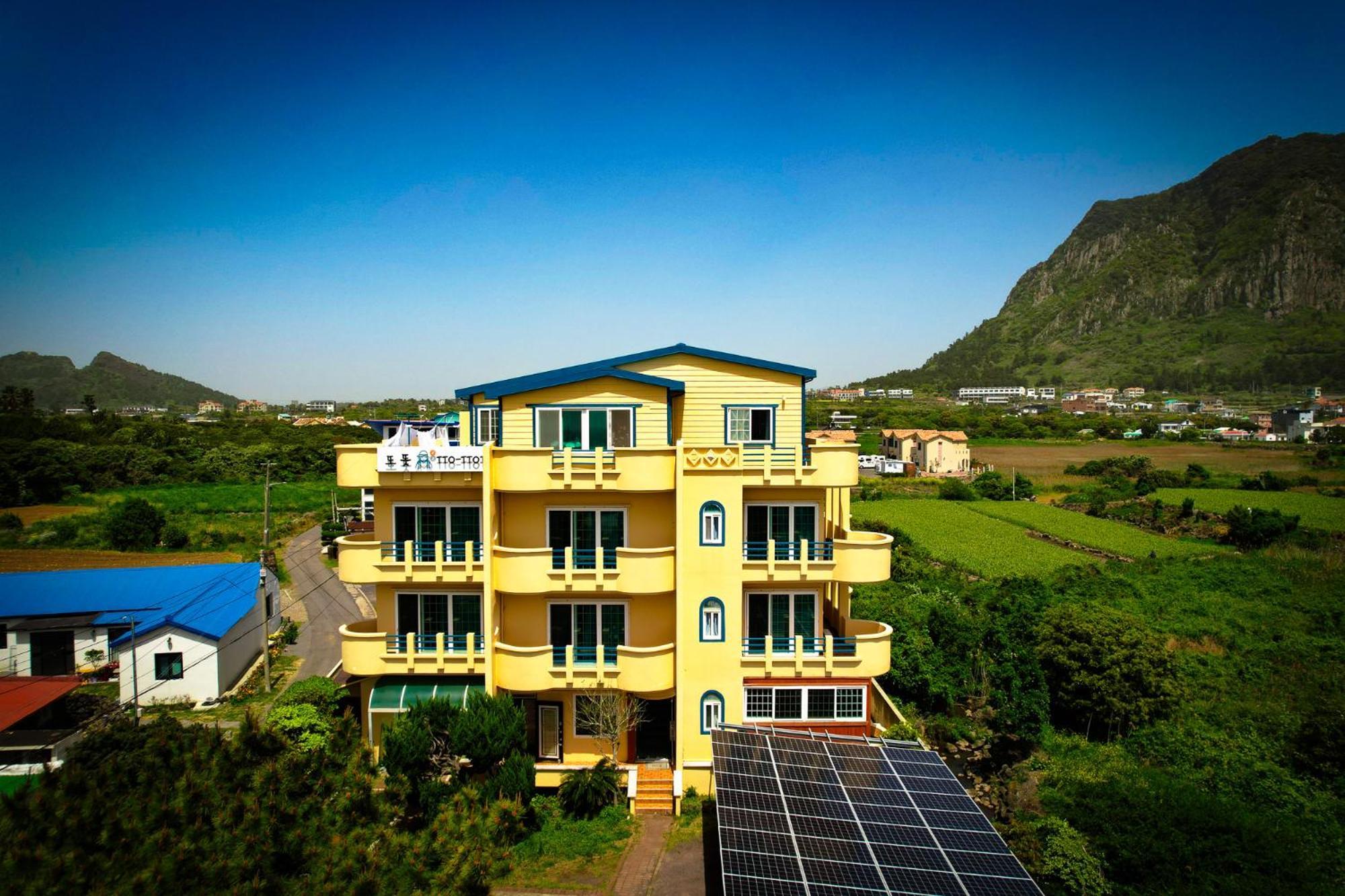 Ttottot Jeju Backpackers Hostel Szogüpho Kültér fotó