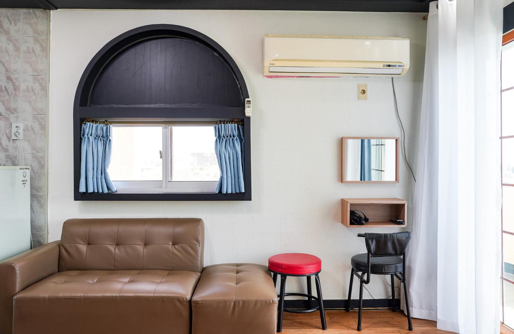 Ttottot Jeju Backpackers Hostel Szogüpho Kültér fotó